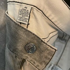 Mens jeans/ True Religion/ Size 40/ used/ great condition.